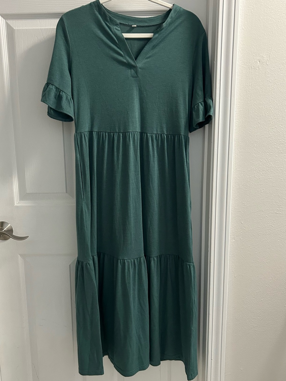 Women's Forest Green Tiered V-Neck Dress Sz S
